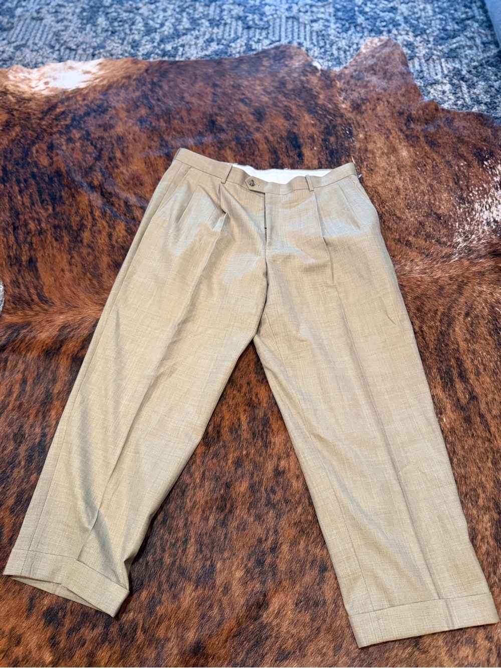 Vintage 100% Pure New Wool Trousers Khaki Tan Pleated Dress Pants Men's Size 36
